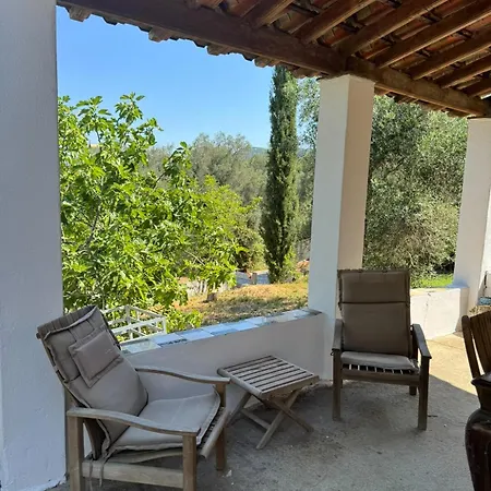 Tatil Evi Marys Zigos (Corfu)